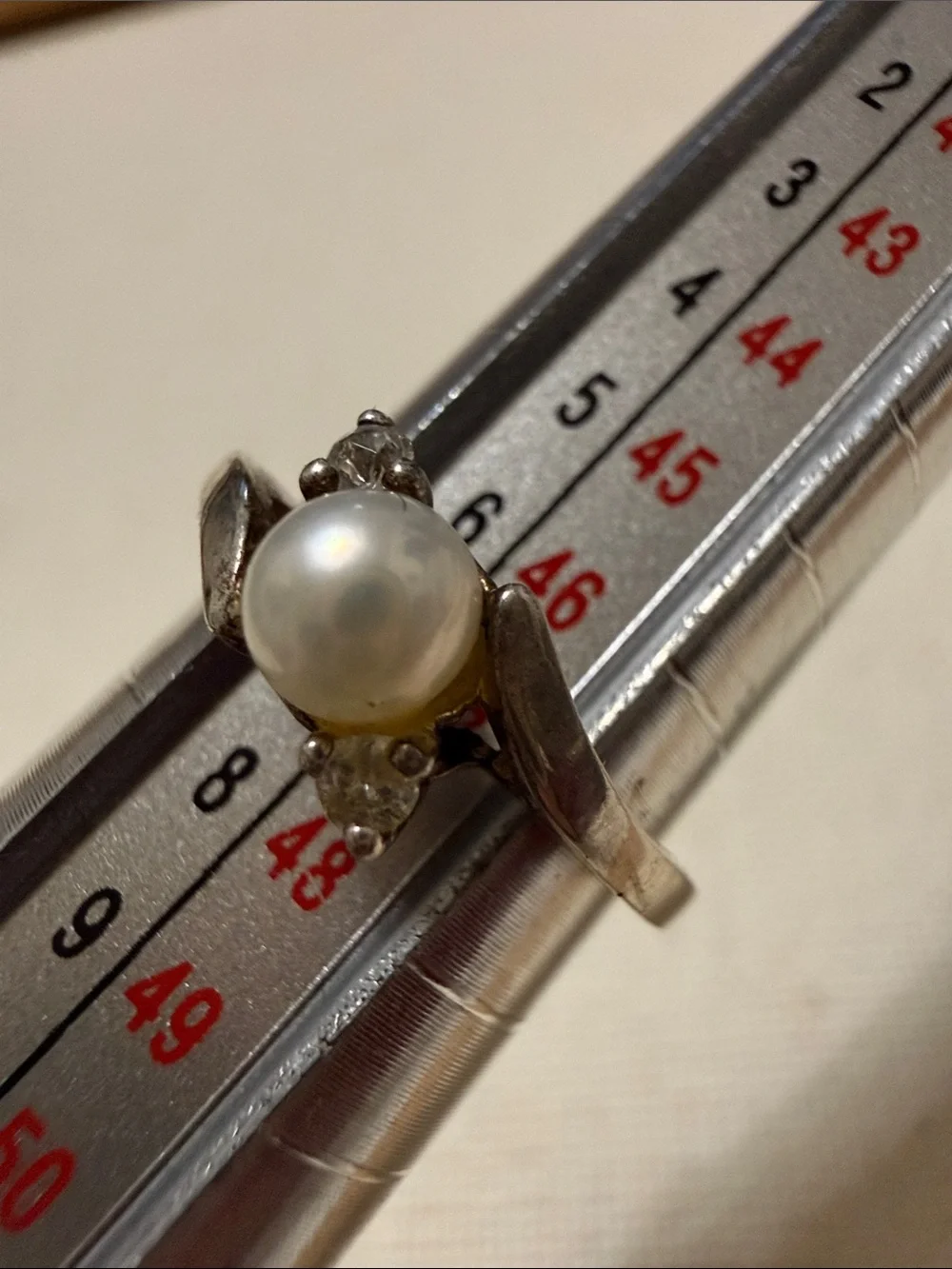Classic Sterling silver 925 Pearl Accent Ring size 4